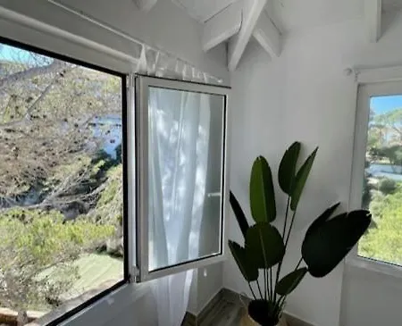 Biniforcat Casa de Férias